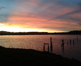 Riviera Hotel - Accommodation NSW 2