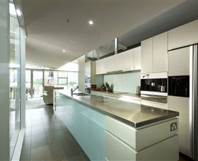 Sullivans Cove Apartments - IXL Apartments - Accommodation NSW 1