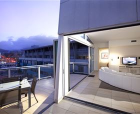 Sullivans Cove Apartments - IXL Apartments - Accommodation NSW 2