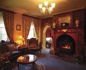 Oatlands Lodge Colonial Accommodation - Accommodation NSW 0
