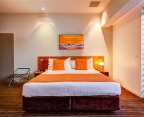 Mantra Charles Hotel - Accommodation NSW 4