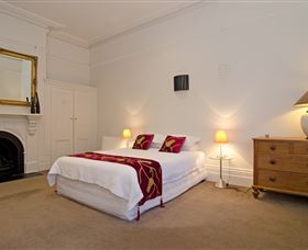 Roxburgh House Apartments - Accommodation NSW 2