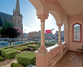 Roxburgh House Apartments - Accommodation NSW 3