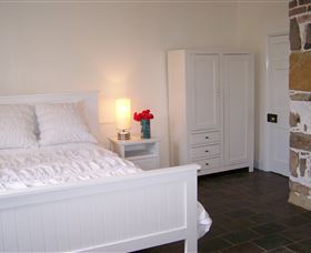 Cleburne - Accommodation NSW 4