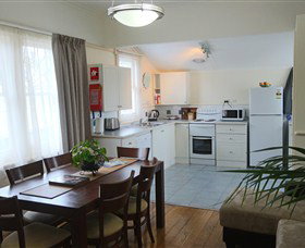 Amy Cottage - Accommodation NSW 3