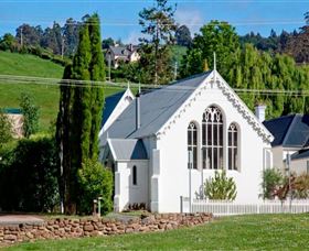 River Flow Yoga & Accommodation - Accommodation NSW 0