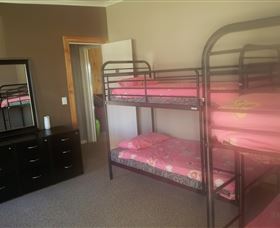 Huon Valley Backpackers - Accommodation NSW 5