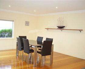 The Esplanade Kingston Beach - Accommodation NSW 3