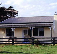 Leafmoor Cottage - Accommodation NSW