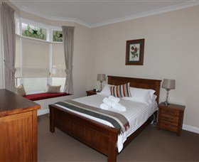 House On The Hill Bed And Breakfast - Accommodation NSW 1