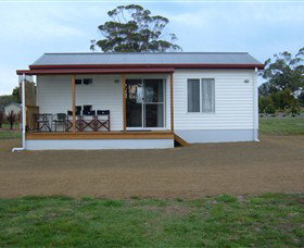 South Arm Cabin Retreat - Accommodation NSW 3