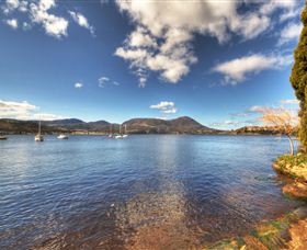 Waterside Accommodation - Derwent Vista - Accommodation NSW 5