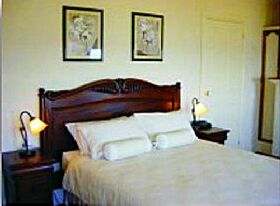 Penguin TAS Accommodation NSW