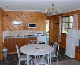 Paradise Cottage - Accommodation NSW 3