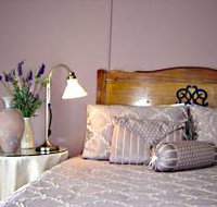 Abbey's 'The Green House' - Accommodation NSW