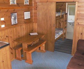 Wing's Wildlife Park (Accommodation) - Accommodation NSW 4