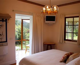 Mount Roland Country Lodge - Accommodation NSW 5