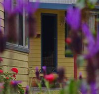 Sharonlee Strahan Villas - Accommodation NSW