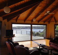 Strahan House - Accommodation NSW
