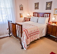 Estowen House - Accommodation NSW