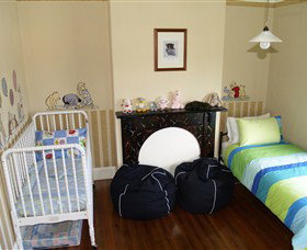 Kenya Cottage - Accommodation NSW 3