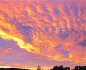 Cradle Country Cottages - Accommodation NSW 2