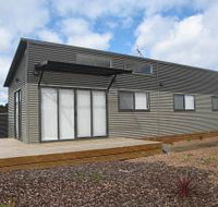 Bicheno Holiday Rentals - Hazards View Drive Coles Bay - Accommodation NSW