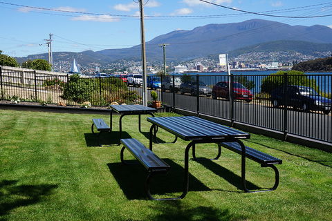 P & J Mieluk Pty Ltd - Accommodation NSW 2