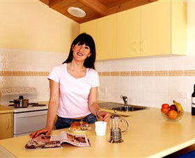 Ashley Gardens BIG4 Holiday Village - Aspen Parks - Accommodation NSW 8