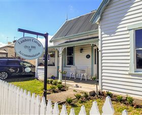 Lambert Cottage Accommodation - Accommodation NSW 0