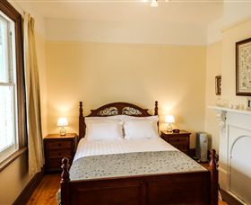 Lambert Cottage Accommodation - Accommodation NSW 1