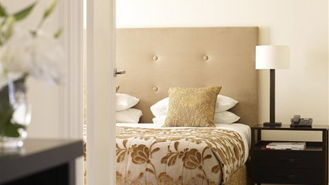 Lyall Hotel And Spa - Accommodation NSW 2