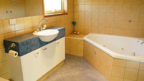 Surfcoast Cottages - Accommodation NSW 4