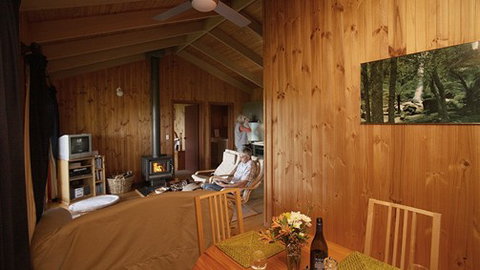 Johanna River Farm And Self Contained Cottages - Accommodation NSW 2