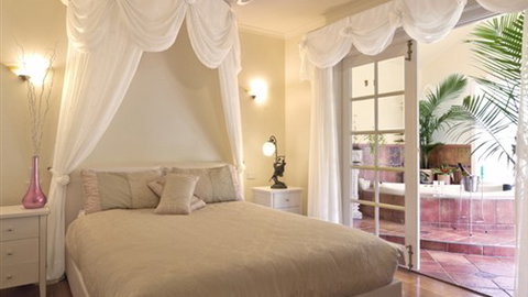 Lakeside Cottage - Accommodation NSW 2