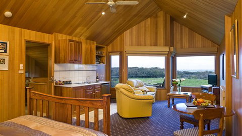 Lonsdale Views - Accommodation NSW 5