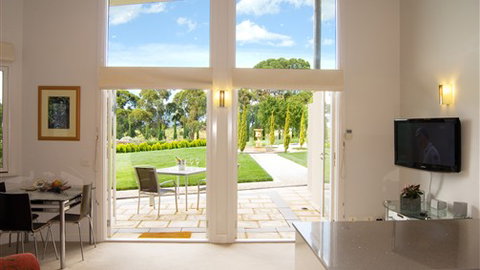 The Gatehouse At Villa Raedward - Accommodation NSW 1