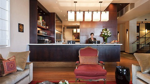 Hotel Lindrum - Accommodation NSW 4