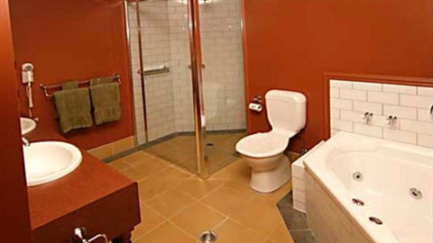 Grand Central Accommodation B&B Cobden - Accommodation NSW 5