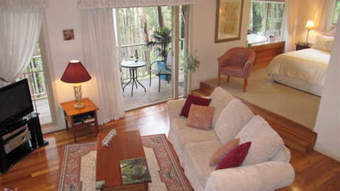 Myers Creek Cascades Luxury Cottages - Accommodation NSW 2
