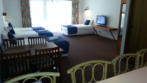 Barooga Country Inn Motel - Accommodation NSW 2