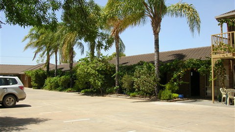 Darling Junction Motor Inn - Accommodation NSW 2