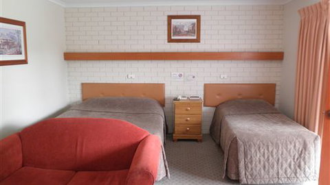 Alfred Motor Inn - Accommodation NSW 1