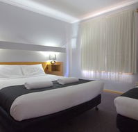 Blue Whale Motor Inn  Apartments - Accommodation NSW