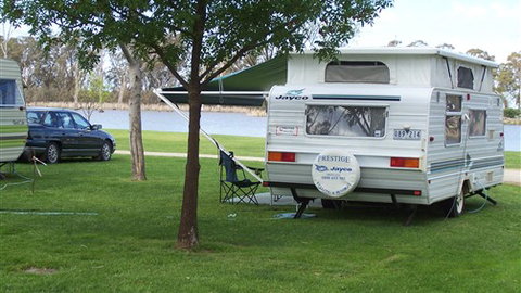 Cohuna Waterfront Holiday Park - Accommodation NSW 1