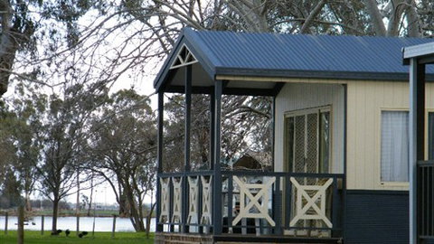 Cohuna Waterfront Holiday Park - Accommodation NSW 3