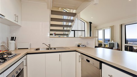 A Great Ocean Road Resort Whitecrest - Accommodation NSW 2