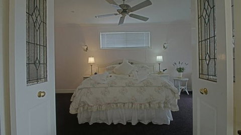 Daylesford Peppermint Springs Spa Retreat - Accommodation NSW 2