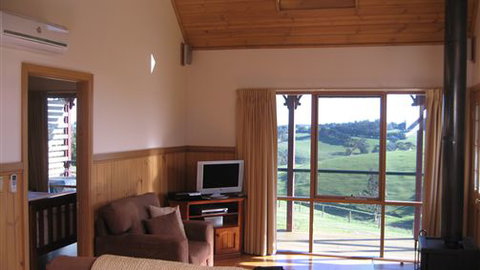 Loves Lane Cottages - Accommodation NSW 3