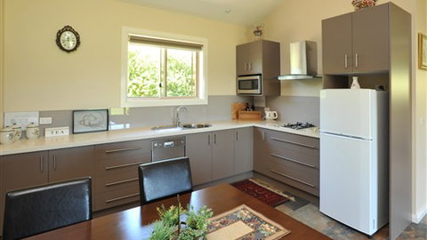 Langbrook Estate Cottages - Accommodation NSW 4